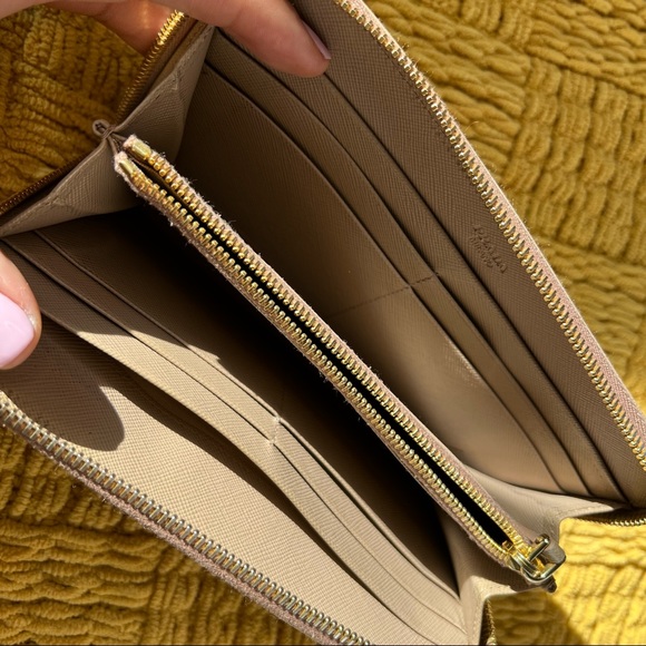 Authentic Prada Wallet & Key Holder Set - Picture 5 of 14